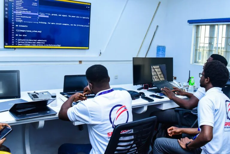 Students of Speedlink Institute working on a Project-based assignment with hands-on instruction